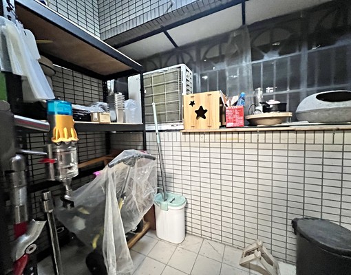 榮成三榮總商圈電梯採光2房近文藻福山學區📞愛窩 - Image 8