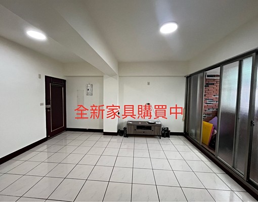 市區近民富棒球場電梯美套房,可租補 - Image 4