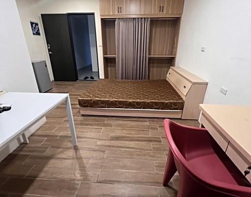 e長春街大坪數獨洗套房//固定機車位 - Image 3