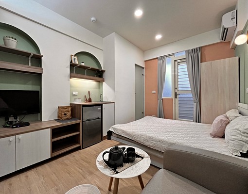 可租補*步行7分鐘菜寮*台電電價計算*獨立陽台 - Image 1