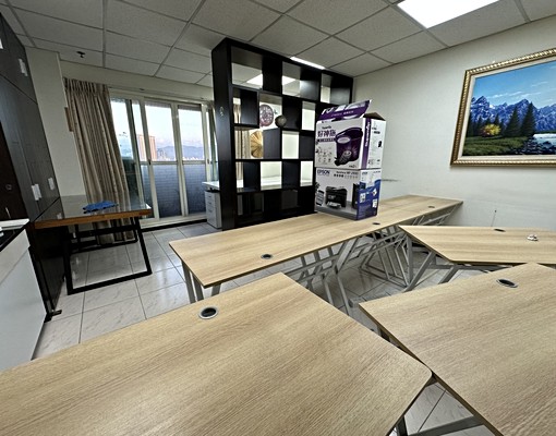 捷運府中3分【優質大空間】電梯★有警衛★可工作室 - Image 1