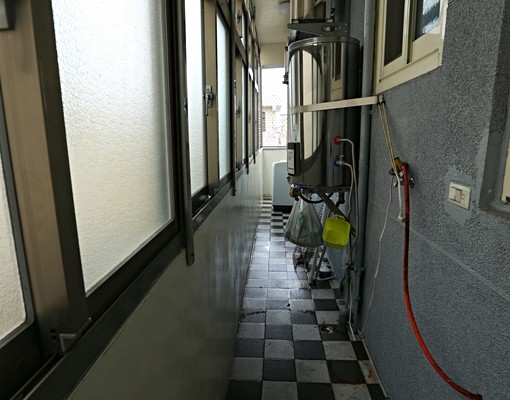 房東自租，近民國路商圈，三房三衛一廳二陽台 - Image 12