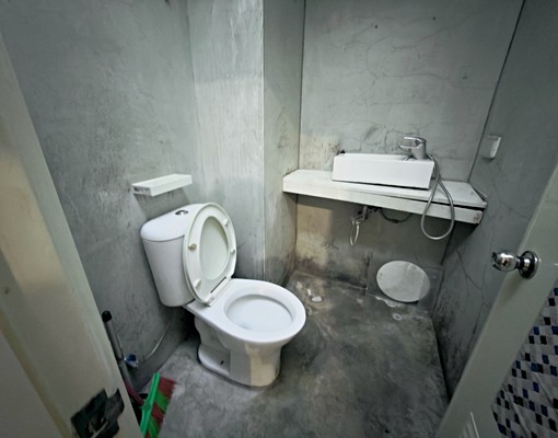 近桃園火車站/可租補/設有電梯/格局方正 - Image 5