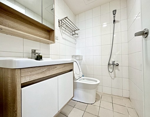 公益河南市政府惠中大墩向上💖超美精裝大空間三房💖精華地段 - Image 13