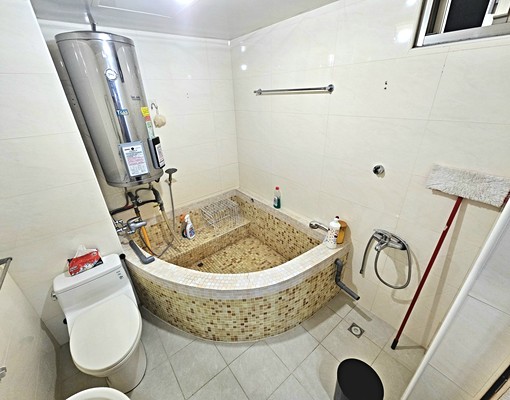 礁溪轉運站♨️長榮溫泉大套房♨️溫泉公園旁❰永慶青樺❱ - Image 12