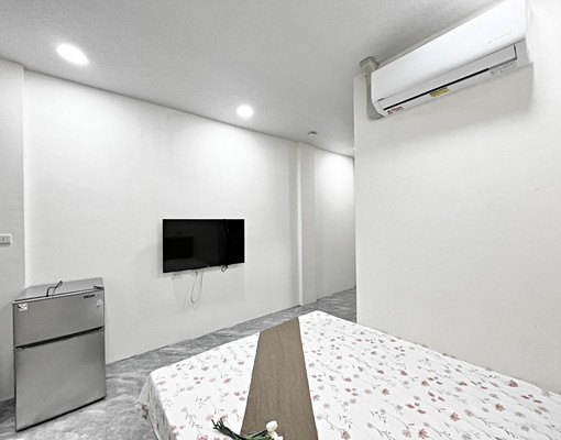 做泥的外套~秒殺件釋出✨可租補可報稅｜室內機車位❤️獨洗曬 - Image 6