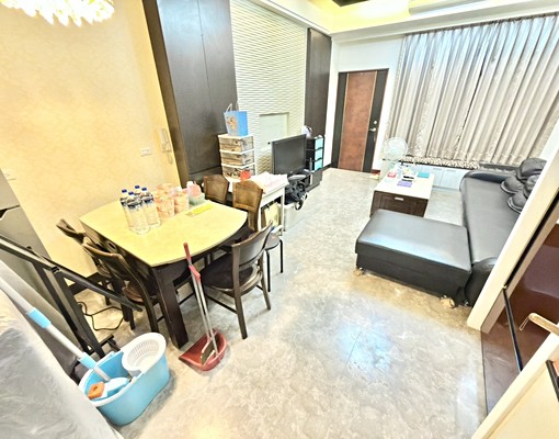 小洪精選-整棟出租💜家俱電全配💜門前平車💜質感裝潢 - Image 3