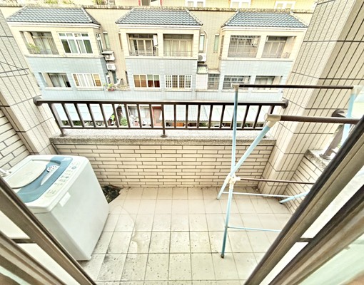 小洪精選-整棟出租💜家俱電全配💜門前平車💜質感裝潢 - Image 9