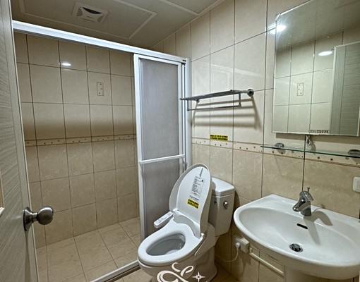 獨洗曬/台電/室內機車位/警衛管理/租補報稅/乾溼分離 - Image 6