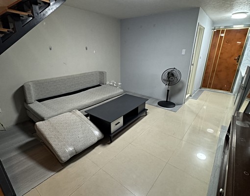 心鑽挑高大空間樓中樓，家樂福商圈 - Image 2