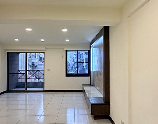 5樓透天雙車庫豪別墅享受長庚醫院高雄果嶺自然公園的便利 - Image 6