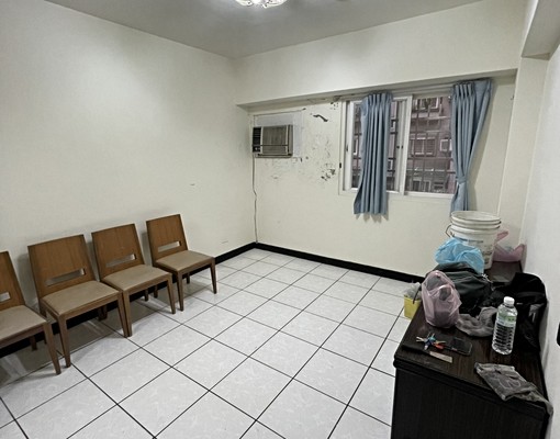 D社宅/龍安商圈超大三房/可租補入戶籍 - Image 1