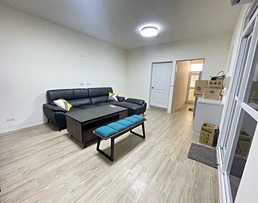 前鎮草衙全新溫馨裝潢超大三房家具電全 - Image 11