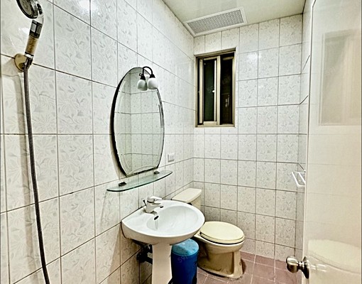 免服務費❣️1樓方便有車位/可租補報稅 - Image 11