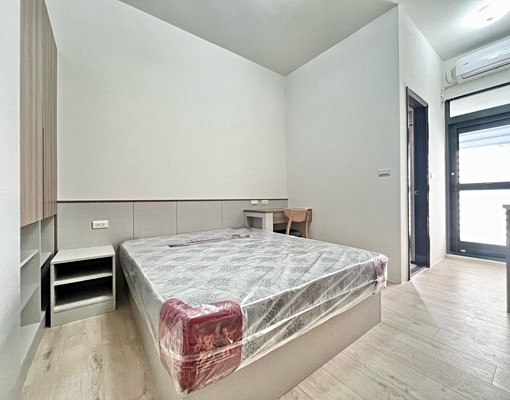 可租補全新僅此一間✨淨水器✨流理臺微波爐✨室內機車位 - Image 2