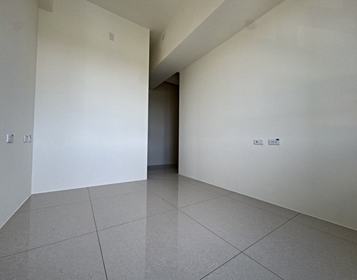 可申請租金補助⭐免服務費⭐四房+車位⭐五泰小鍾 - Image 8