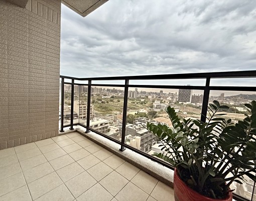 高樓景觀戶★美裝潢★家具全配★系統裝潢★變頻冷氣★大三房 - Image 10