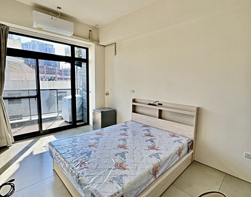 ⭐全新電梯套房⭐獨洗獨曬⭐衛浴開窗⭐近南屯好市多⭐ - Image 1