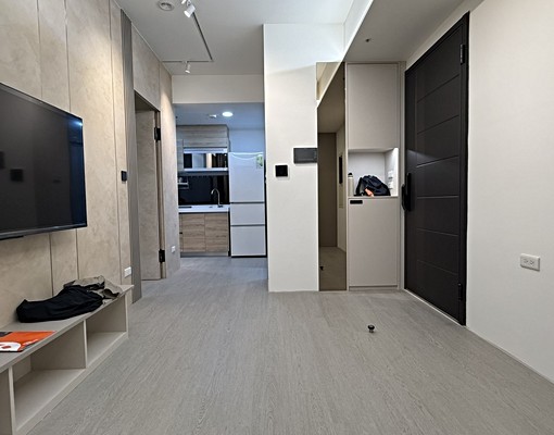 全新裝潢青埔高樓景觀1+1房車可租補 - Image 1