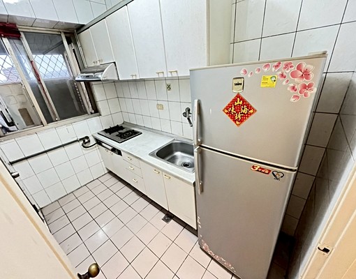 敦信社宅☀近土城捷運電梯邊間3房含管☀免仲可補助 - Image 9