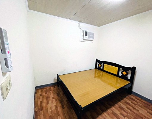 【近萬華火車站】2房1廳一衛1庭院｜步行夜市、捷運，火車站 - Image 3