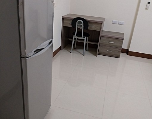 [獨立套房]近機場大潤發新屋簡潔套房 - Image 1