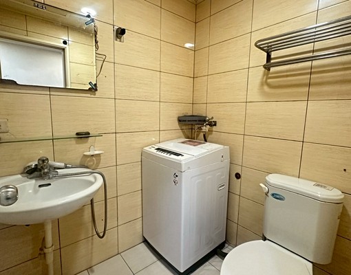 (W10)舒適小套房~公道租金~振福路️6.0坪兩間可選 - Image 9