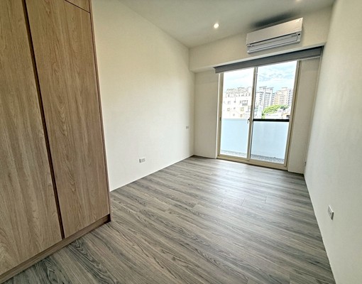 南砍市場🏘️台水電⚡️採光通風佳/全新整理首批入住🌟 - Image 1