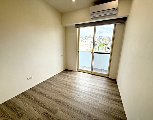 南砍市場🏘️台水電⚡️採光通風佳/全新整理首批入住🌟 - Image 2