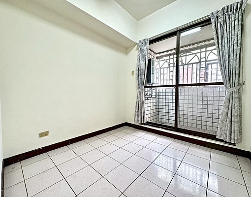 千霈租屋🧧《南屯區》南屯精科五權花園3房空屋💥歡迎租補 - Image 3