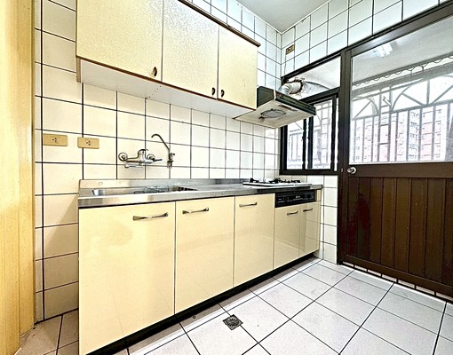 千霈租屋🧧《南屯區》南屯精科五權花園3房空屋💥歡迎租補 - Image 9