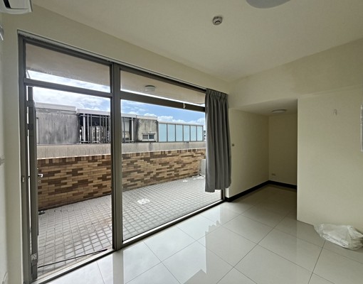 可租補-近林口康橋大空間有露臺2至4樓採光美屋有一個平面車位 - Image 13