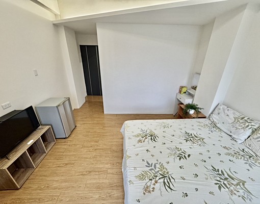 近一中✨可雙租補✨獨洗陽台✨室內機車位✨變頻冷暖氣✨一層兩戶 - Image 8