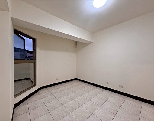 三和國中/小🚝租補戶籍✅格局方正寬敞🌟生活機能佳 - Image 11