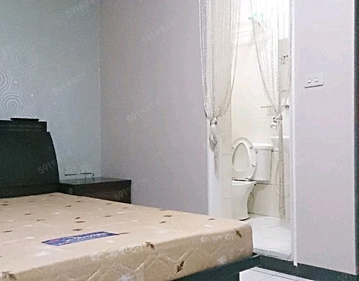 近菜寮站租補可談小資族溫馨採光套房大空間可代收垃圾 - Image 3