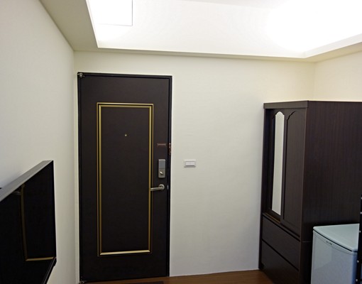 獨立陽台，高CP值乾淨明亮，生活機能優 - Image 3