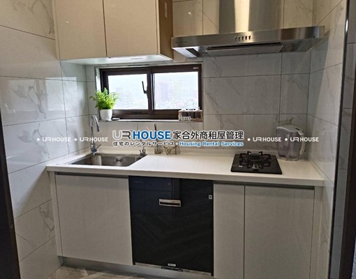 MRT迴龍💯全新第一手2房可車💯自住裝潢💯高樓景觀 - Image 1