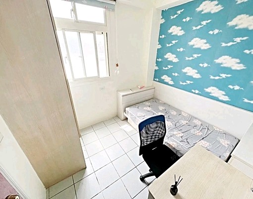 近民安國小可租補包水包電小資族溫馨採光套房可代收垃圾 - Image 1