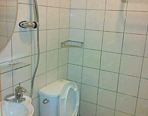 近民安國小可租補包水包電小資族溫馨採光套房可代收垃圾 - Image 9