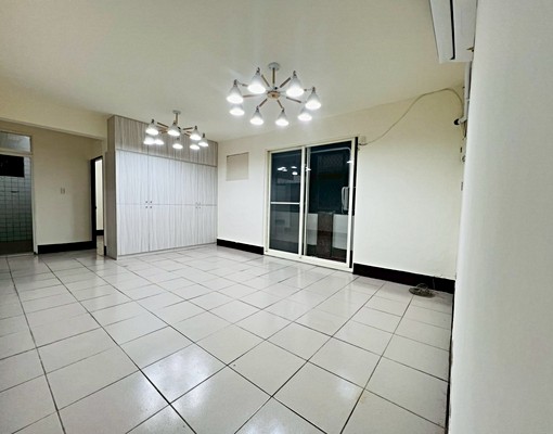 喬陽社宅🌼運動宅公寓三房全新整修過🌼免仲可租補 - Image 2