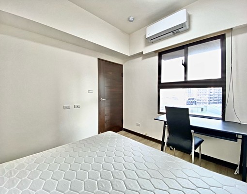 溫馨奢華🔥傢俱全配✅市場最低價✨稀有雙陽台💯 - Image 10