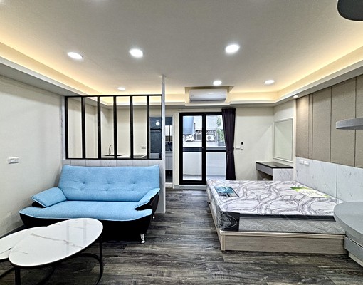 《妍選》水湳經貿園區|中清愛買|精緻電梯套房 - Image 1