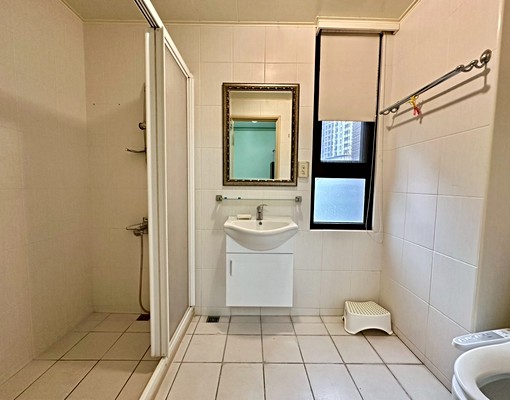 １４年屋🔥可租捕＃可寵物＃需公證＃大三房平車 - Image 8