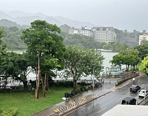 近文德站湖景超大套房 - Image 8