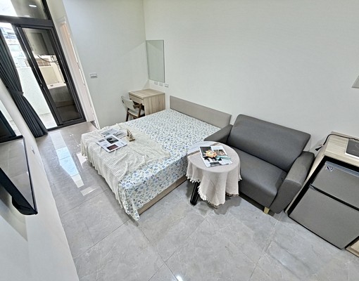 北區秒殺新案🔥可貓可租補🔥陽台獨洗曬✨乾溼分離✨流理台 - Image 1