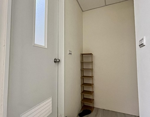 **基隆女中旁,東信路上,全新裝潢,低樓層的3樓公寓套房** - Image 12