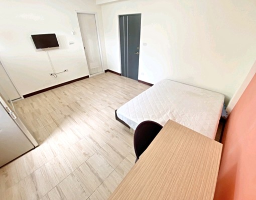 近火車站✅近秀泰✅近湖濱公園✅一層僅有2戶✅屋況極佳✅可以電 - Image 8