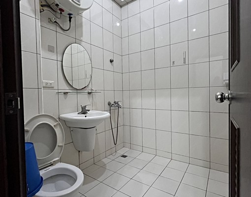 豪哥出擊~優質套房~有機車位~垃圾回收 - Image 7