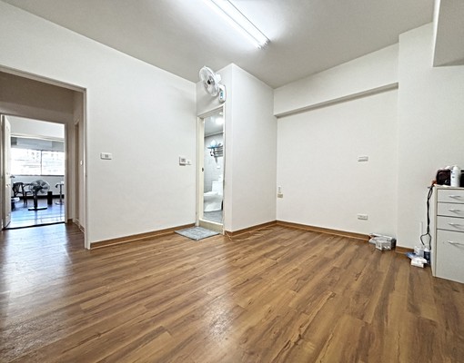 可寵✨超大空間好利用✨傢俱全配平車✨近74交通超方便✨ - Image 5