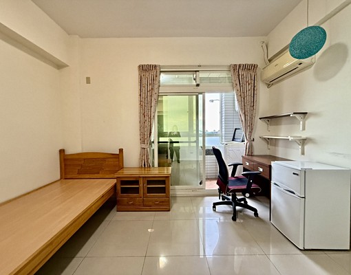 宜蘭市中心近轉運站美套房 - Image 4